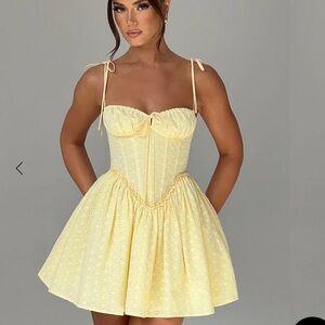 Chic Yellow Mini Dress with Bow Straps
